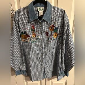 Quacker Factory Blue Gingham Shirt Denim Collar/Cuffs Birdhouse Embroidery Sz 1X